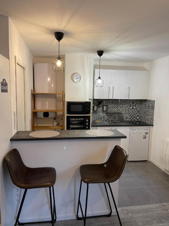 Epinal : Superbe Appartement En Plein Centre Ville Buitenkant foto